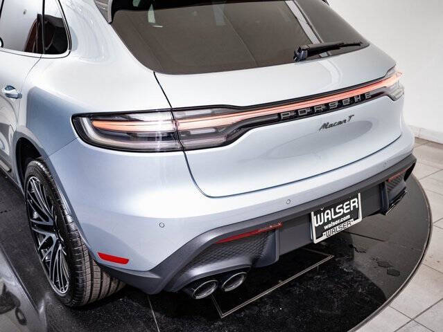2026 Porsche Macan T