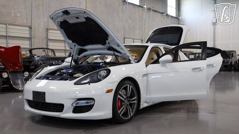 2013 Porsche Panamera