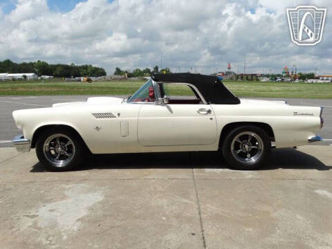 1956 Ford Thunderbird