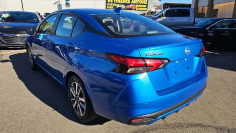 2023 Nissan Versa SV