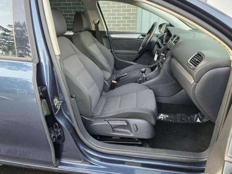 2012 Volkswagen Golf TDI