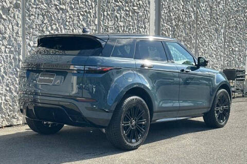 2026 Land Rover Range Rover Evoque P250 Dynamic SE