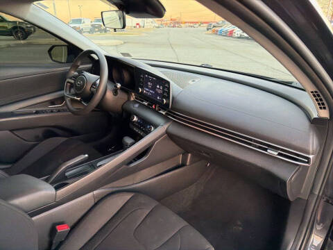 2023 Hyundai Elantra