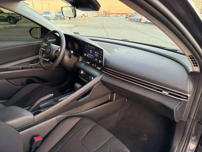 2023 Hyundai Elantra