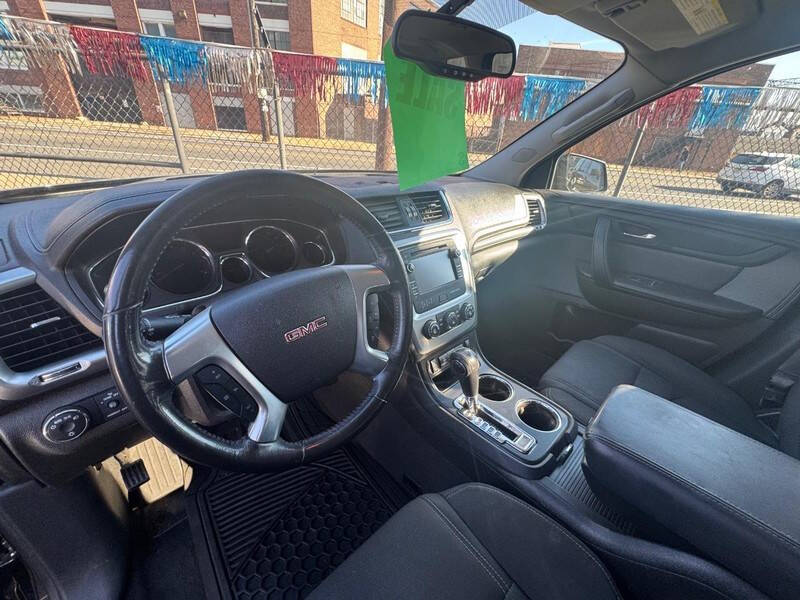 2015 GMC Acadia SLE-2