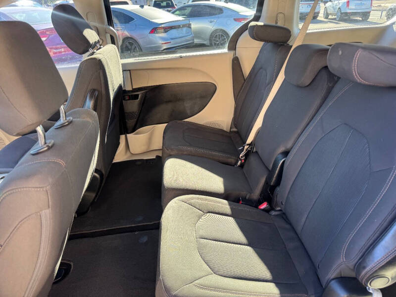 2018 Chrysler Pacifica Touring Plus