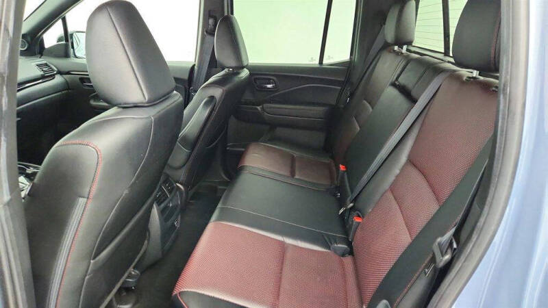 2022 Honda Ridgeline Black Edition