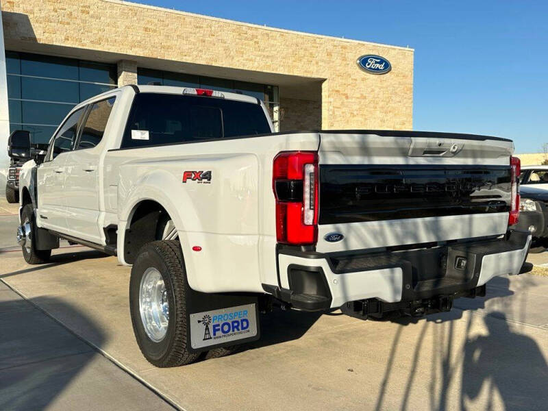 2026 Ford F-350 Super Duty Platinum