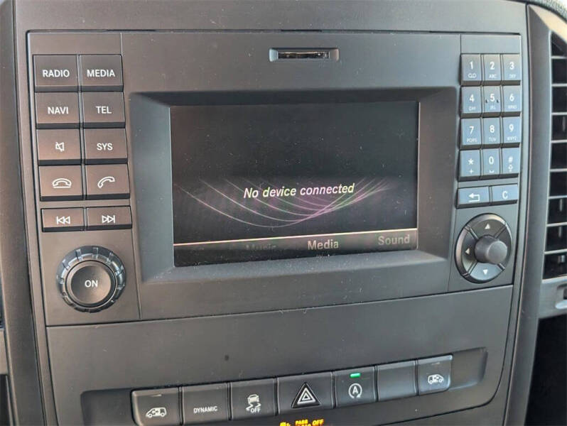 2020 Mercedes-Benz Metris Passenger