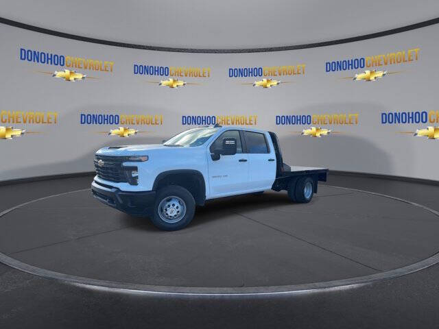 2026 Chevrolet Silverado 3500HD CC Work Truck