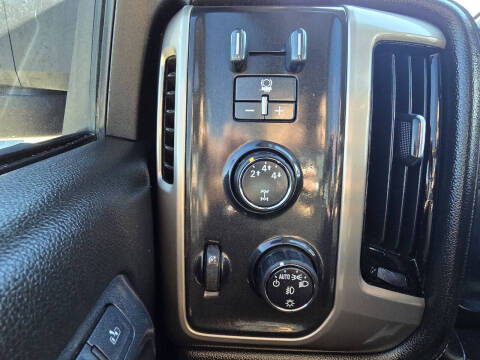 2015 GMC Sierra 2500HD Denali