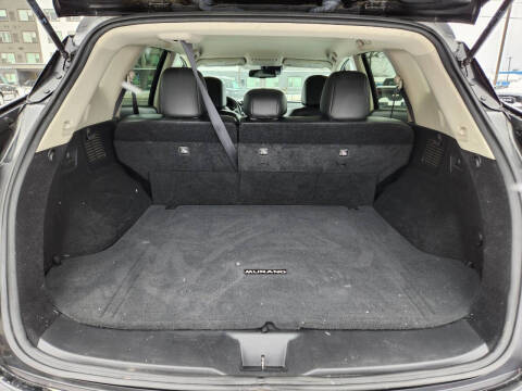 2023 Nissan Murano SV