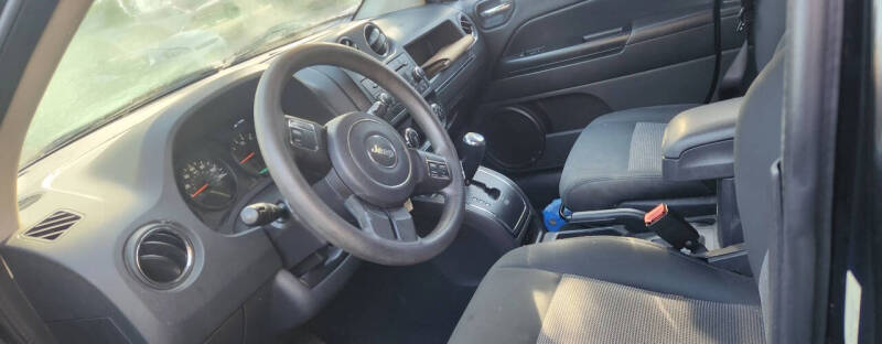 2012 Jeep Compass Sport