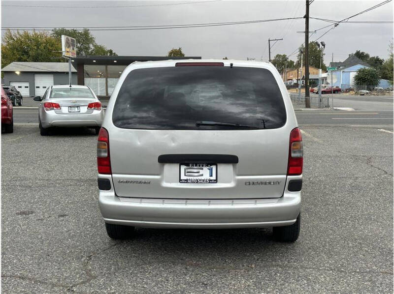 2004 Chevrolet Venture Plus