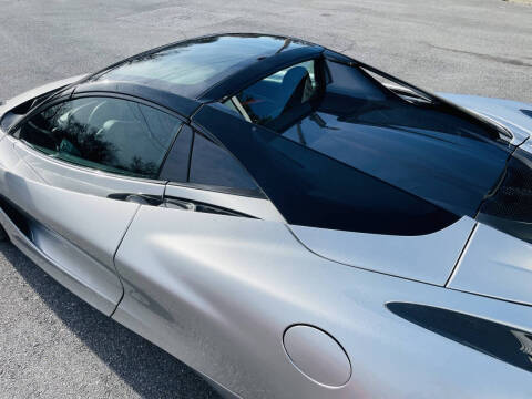 2020 McLaren 720S Spider Performance