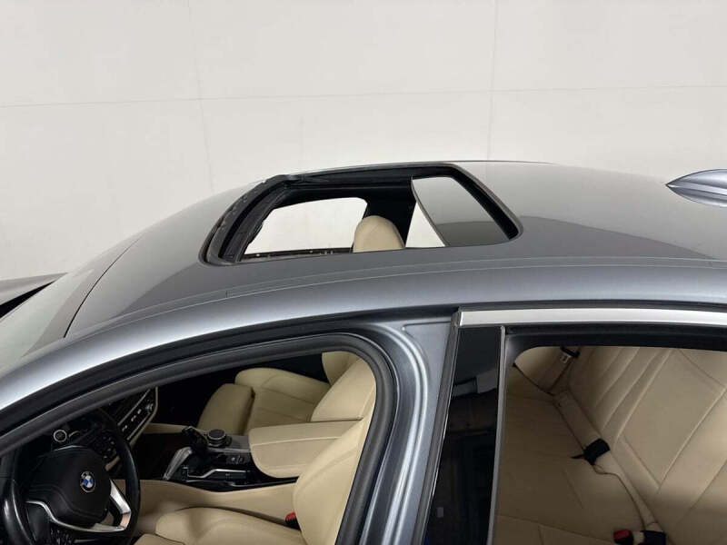 2020 BMW 5 Series 530i xDrive