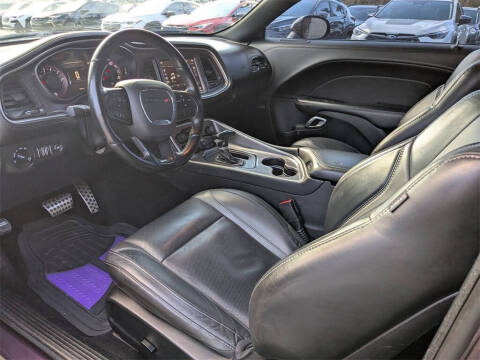 2020 Dodge Challenger SXT