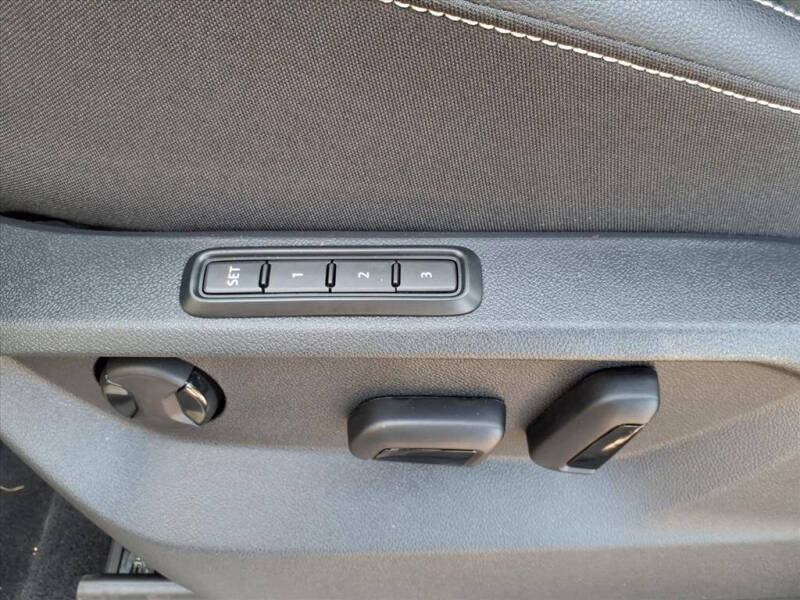 2026 Volkswagen Atlas Cross Sport SEL 4Motion