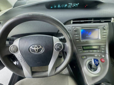 2014 Toyota Prius Plug-in Hybrid Advanced
