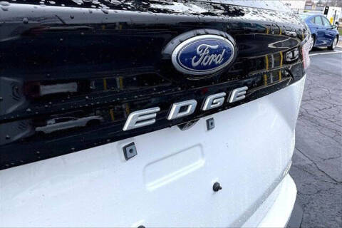 2022 Ford Edge SEL