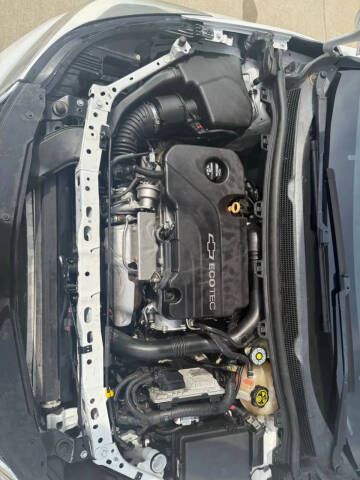 2017 Chevrolet Cruze LT Auto