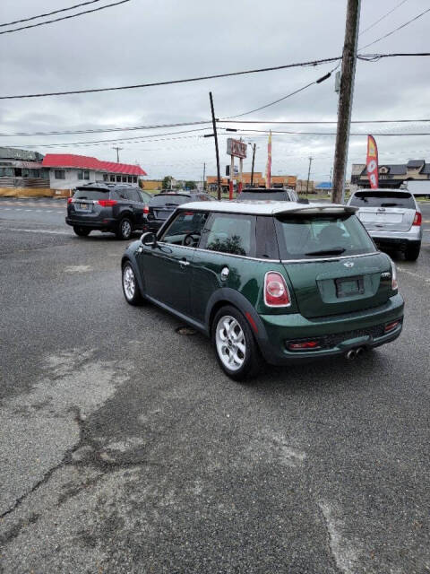 2013 MINI Hardtop for sale at Husky auto sales & service LLC in Milford, DE