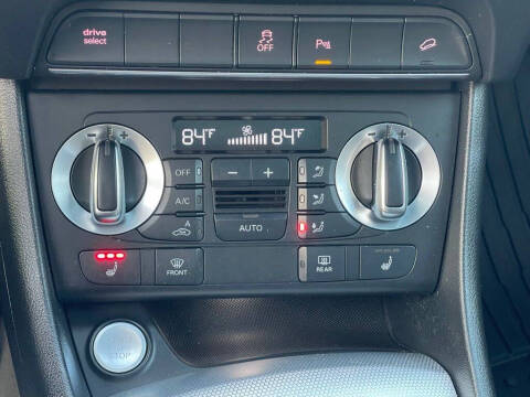 2015 Audi Q3 2.0T quattro Prestige