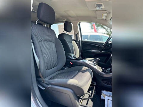 2018 Dodge Journey SE