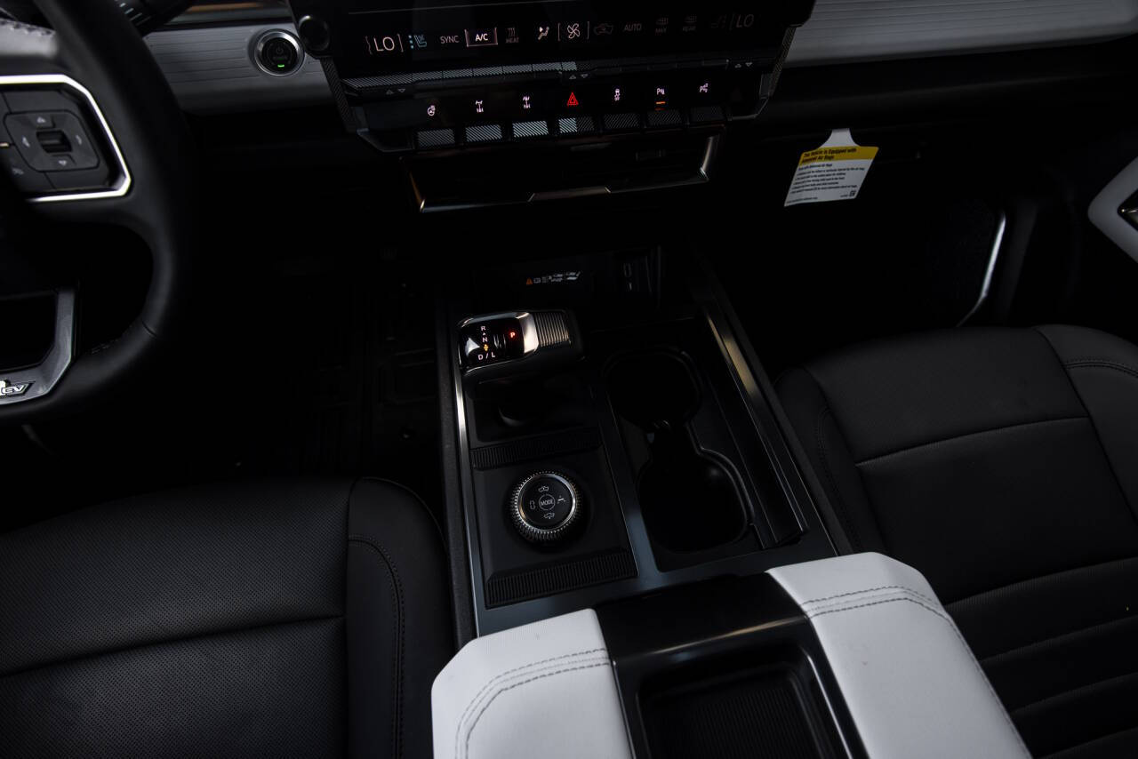2022 GMC HUMMER EV 46