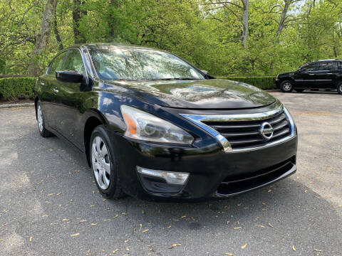 2015 Nissan Altima for sale at Urbin Auto Sales in Garfield NJ