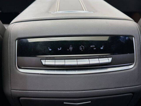 2023 Cadillac Escalade Sport