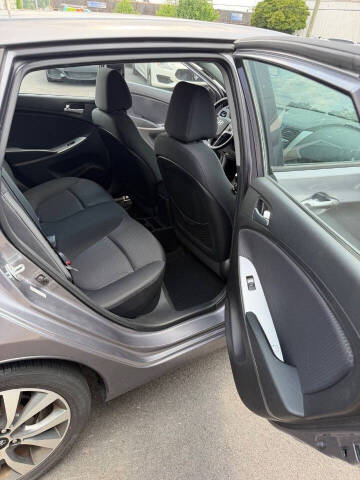 2015 Hyundai Accent Sport
