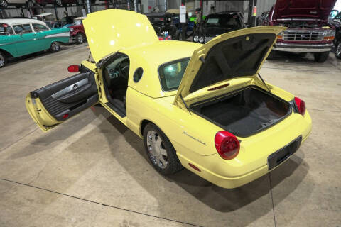 2002 Ford Thunderbird Deluxe