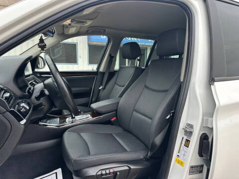 2017 BMW X3 sDrive28i