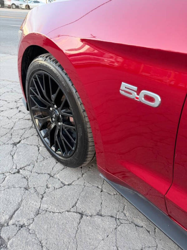 2017 Ford Mustang GT Premium