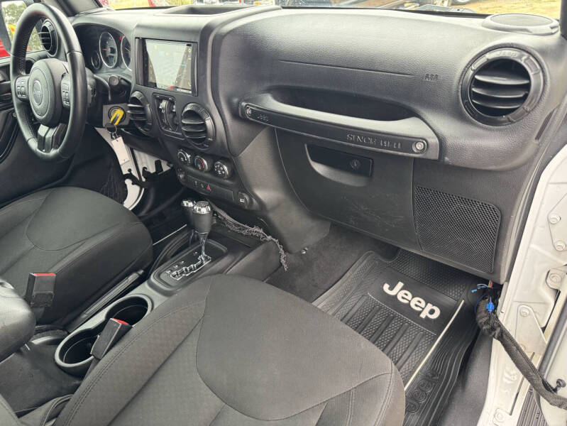 2016 Jeep Wrangler Unlimited Sport