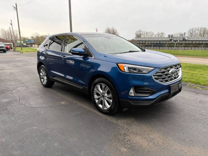 2020 Ford Edge Titanium