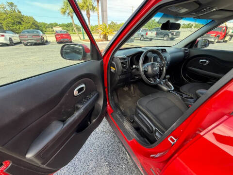 2015 Kia Soul +
