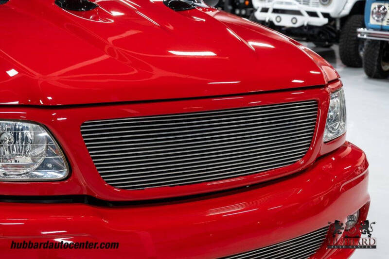 2002 Ford F-150 SVT Lightning