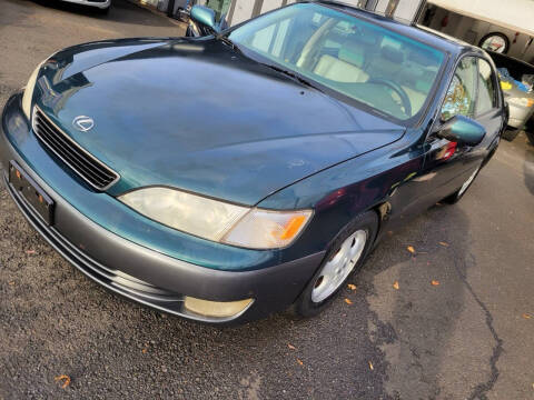 1998 Lexus ES 300 for sale at American Dream Motors in Everett WA