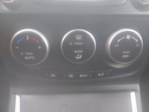 2013 Mazda MAZDA5 Touring