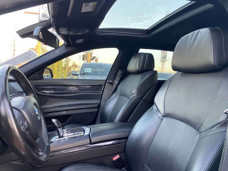 2011 BMW 7 Series 740Li