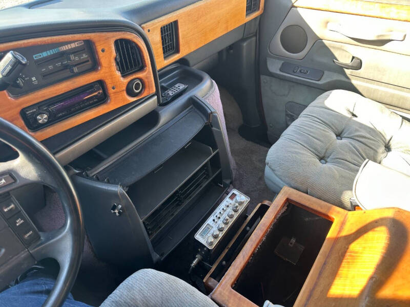 1996 Ford E-Series E-150