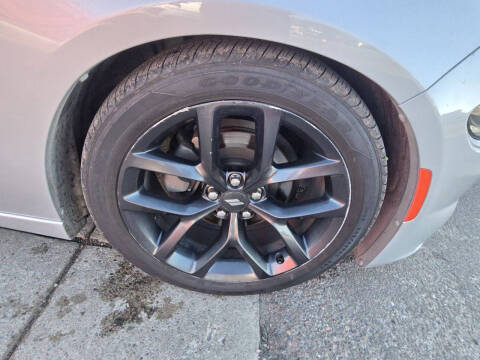 2019 Dodge Charger SXT