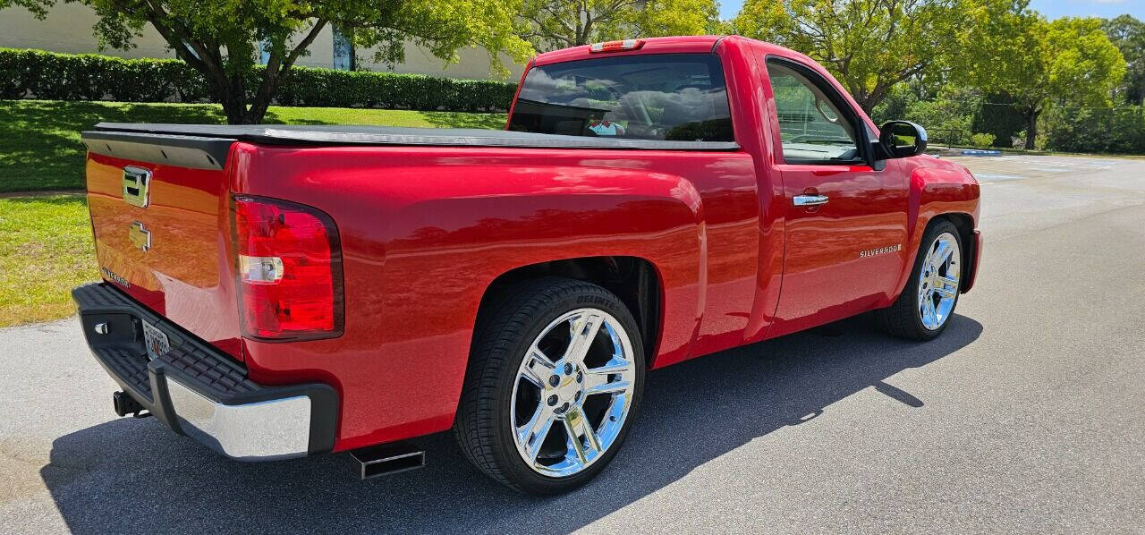 2007 Chevrolet Silverado 1500 for sale at FLORIDA CORVETTE EXCHANGE LLC in Hudson, FL