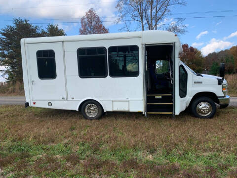 2017 Ford E-Series E-350 SD