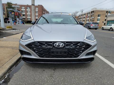 2022 Hyundai Sonata for sale at OFIER AUTO SALES in Freeport NY