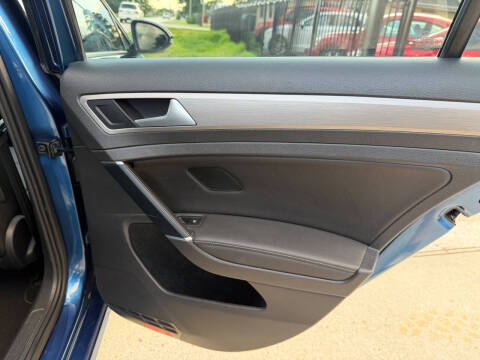 2015 Volkswagen Golf TDI SEL