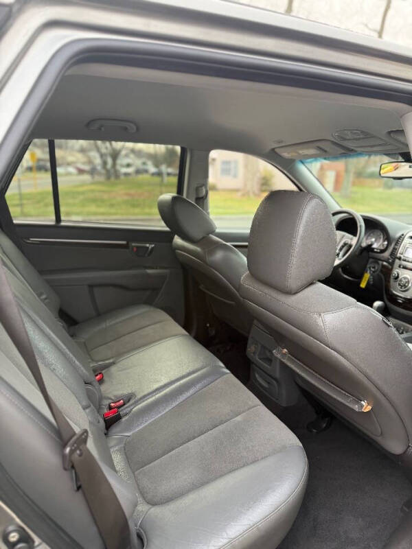 2011 Hyundai Santa Fe SE