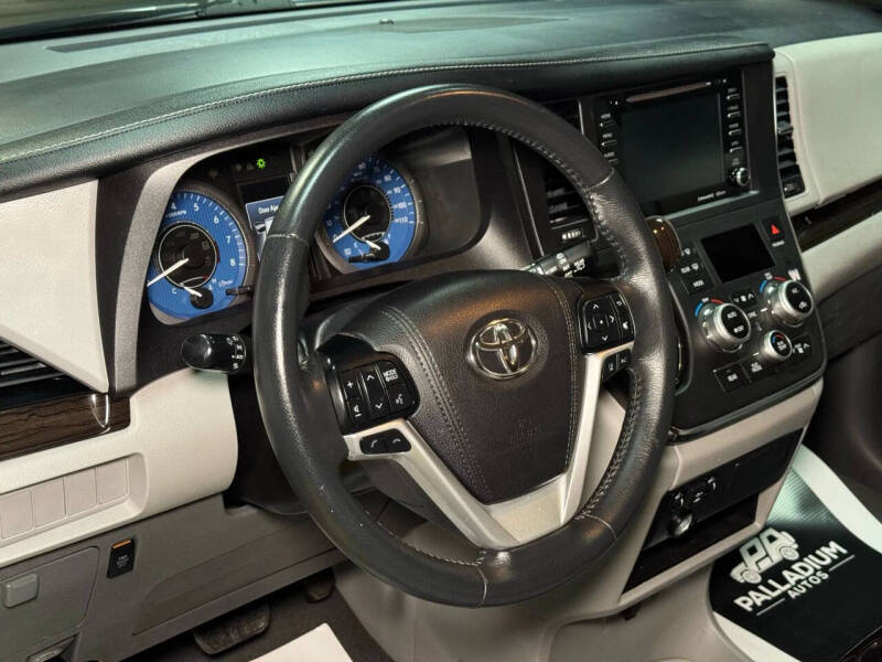2019 Toyota Sienna